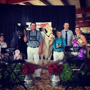 Meet your Posher, Nevin